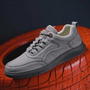 Alternative view of Leisure Leather Thick Sole Men Shoes